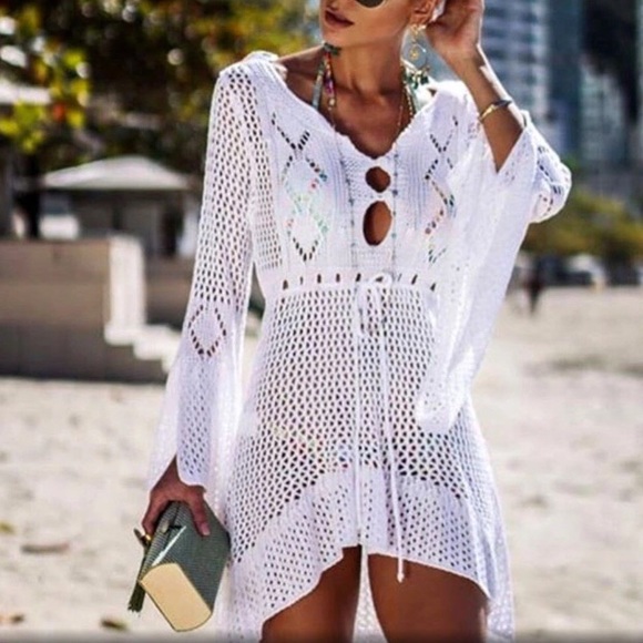 🎉RESTOCKED 🎉WHITE CROCHET COVERUP - Picture 2 of 4